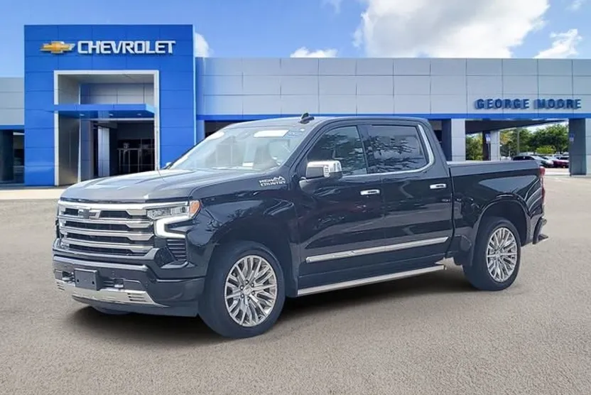 2024 Chevrolet Silverado 1500 High Country photo 1