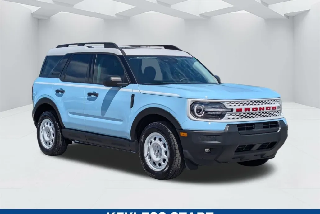 2025 Ford Bronco Sport Heritage photo 1