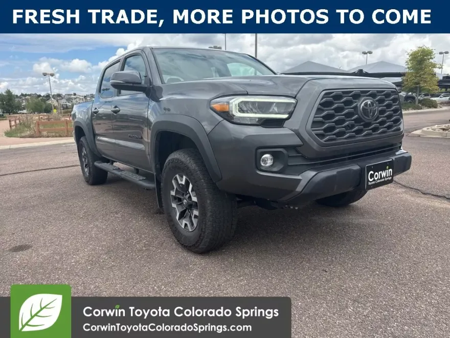 2022 Toyota Tacoma TRD V6 photo 1