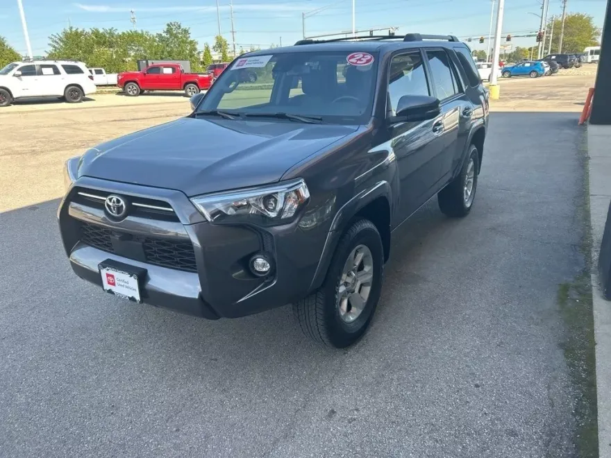 2023 Toyota 4Runner SR5 Premium photo 1