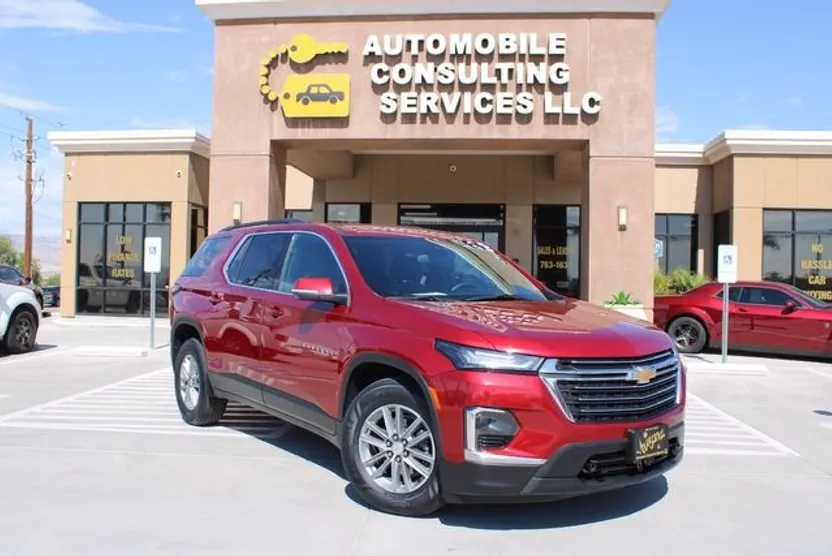 2023 Chevrolet Traverse Cloth photo 1