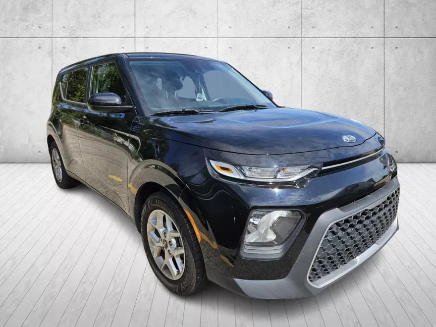 2020 Kia Soul S photo 1