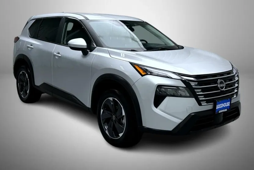 2024 Nissan Rogue SV photo 1