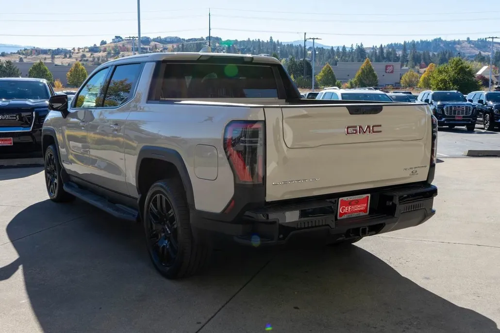 2026 Gmc Sierra Elevation photo 1