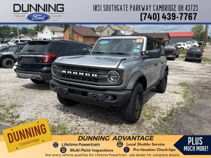2022 Ford Bronco Black Diamond photo 1