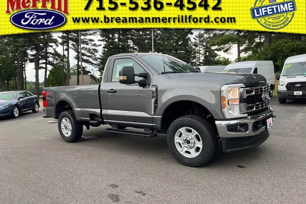 2025 Ford F-250 XLT photo 1