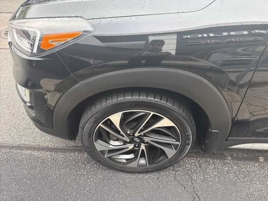 2020 Hyundai Tucson Sport photo 1