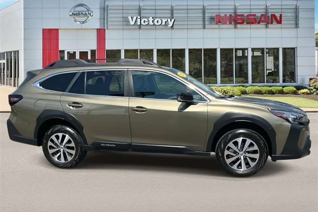 2024 Subaru Outback Premium photo 1