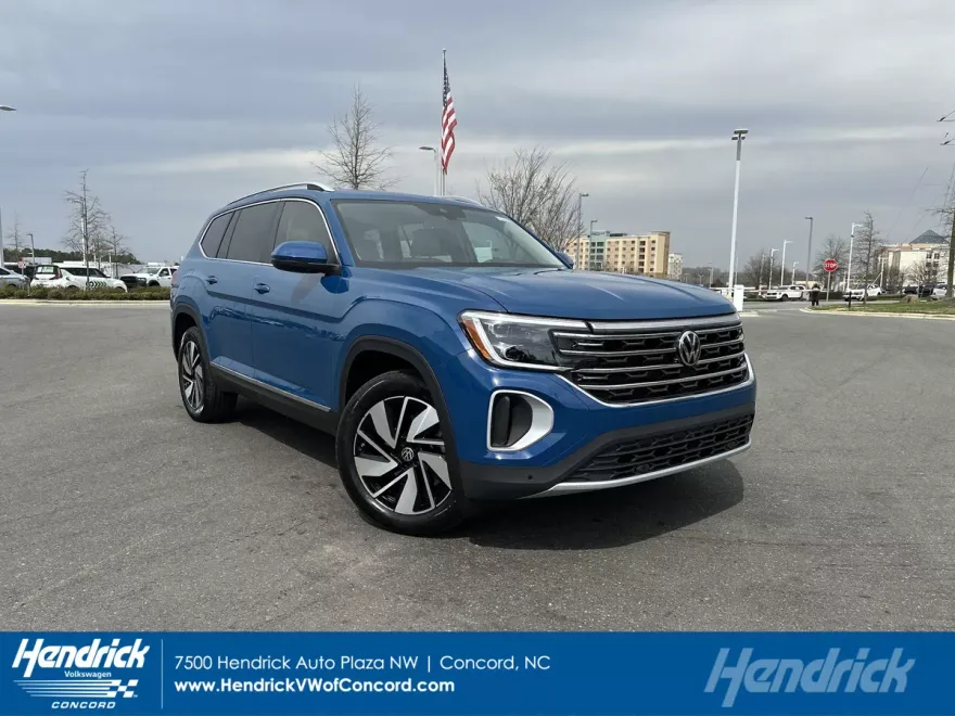 2025 Volkswagen Atlas SEL photo 1