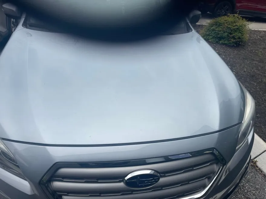 2017 Subaru Outback 2.5i Limited photo 1