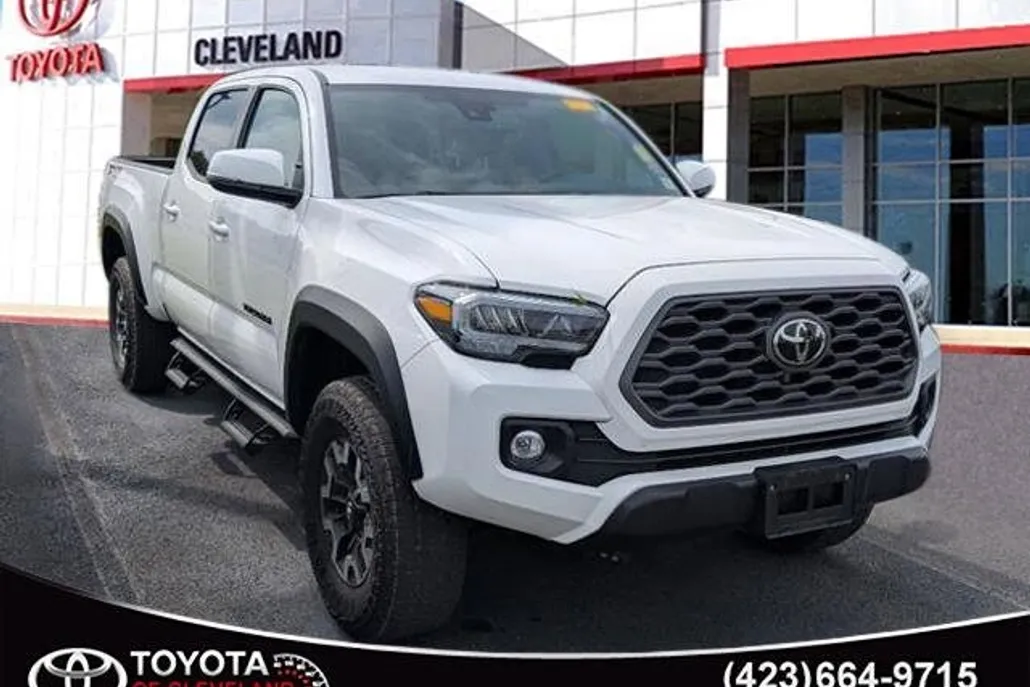 2022 Toyota Tacoma TRD Off-Road V6 photo 1