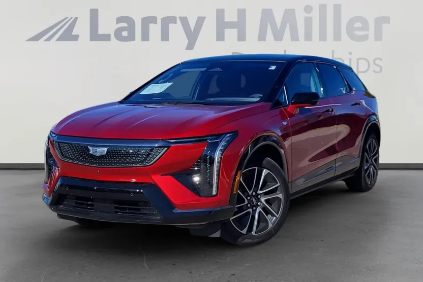 2025 Cadillac Optiq Sport photo 1