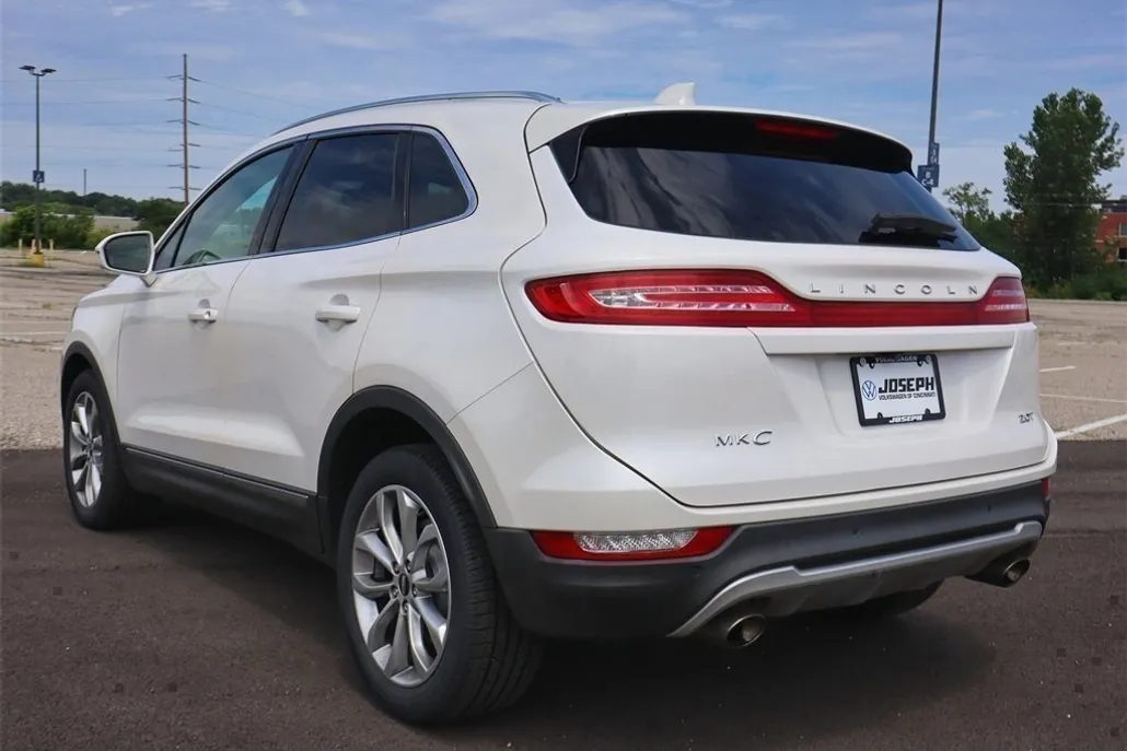2017 Lincoln MKC Select photo 1