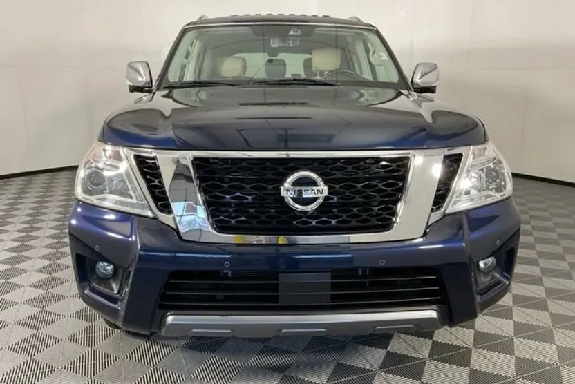 2019 Nissan Armada Platinum photo 1