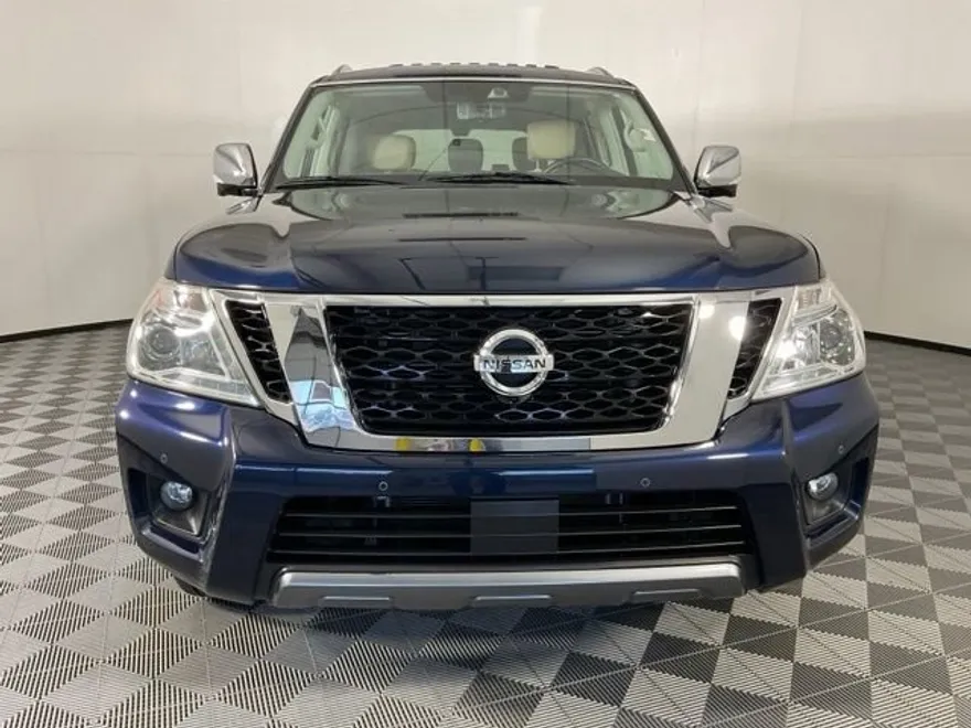 2019 Nissan Armada Platinum photo 1