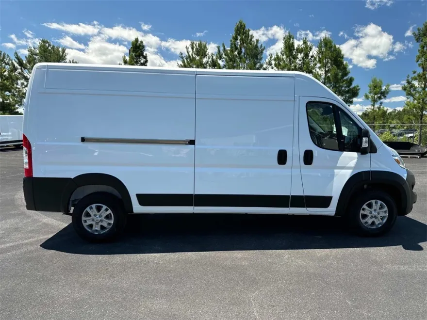 2024 Ram ProMaster 2500 Cargo Van photo 1