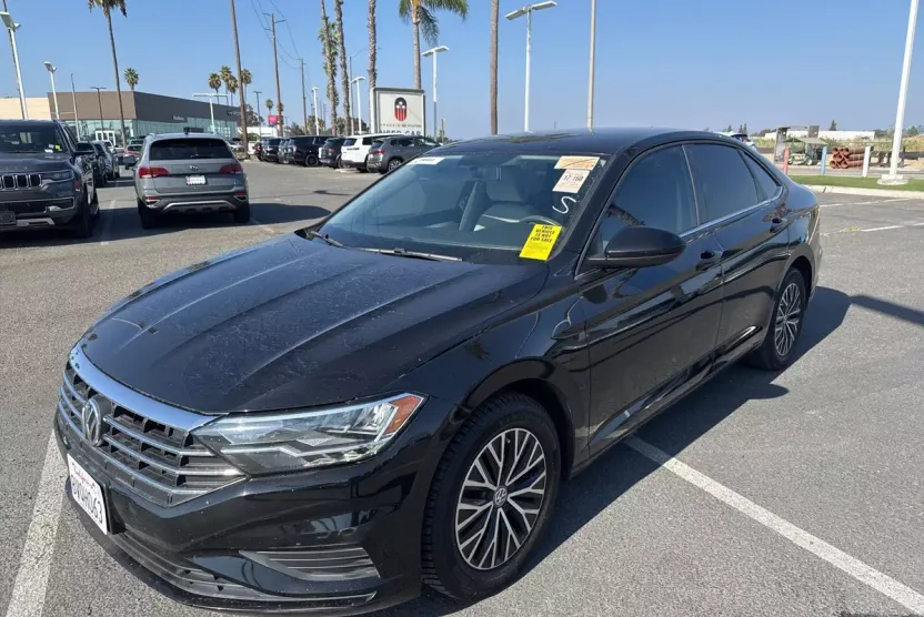 2021 Volkswagen Jetta 1.4T S photo 1