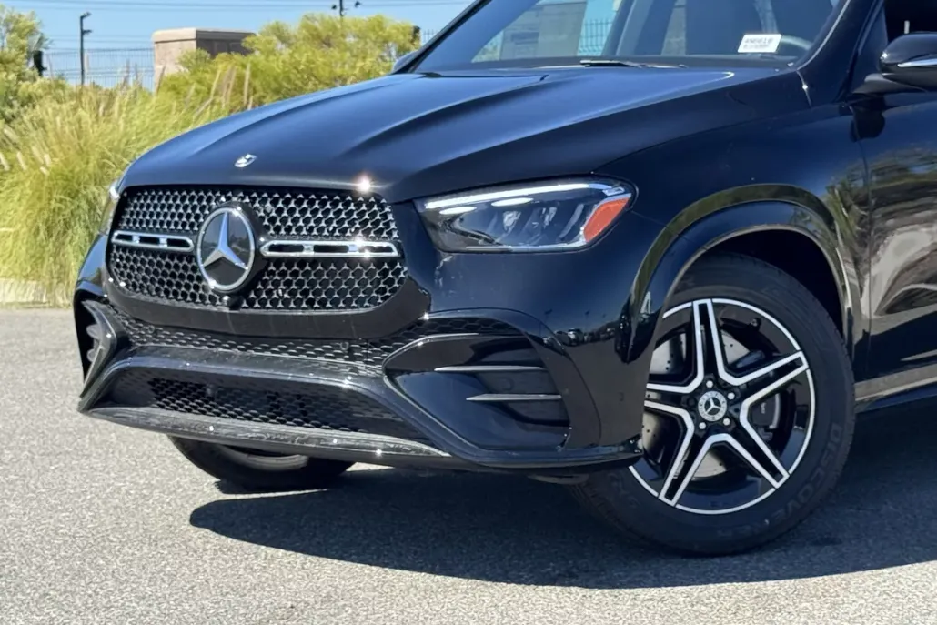 2026 Mercedes Benz GLE 350 4MATIC photo 1