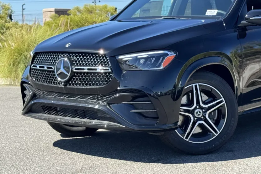 2026 Mercedes Benz GLE 350 4MATIC photo 1