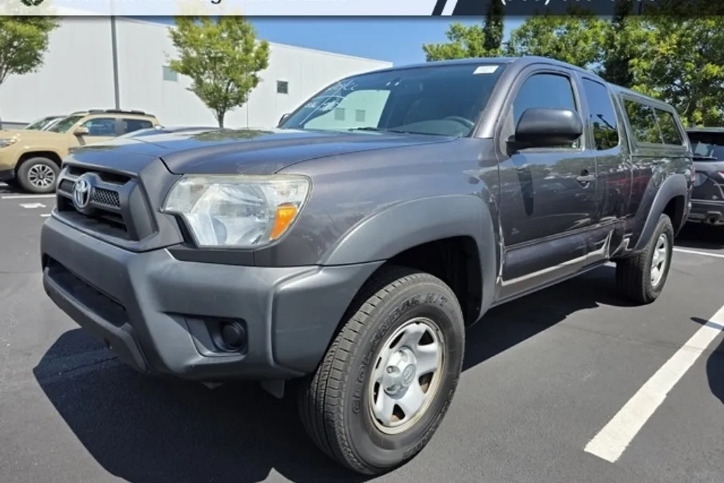 2015 Toyota Tacoma Base 4x4 photo 1