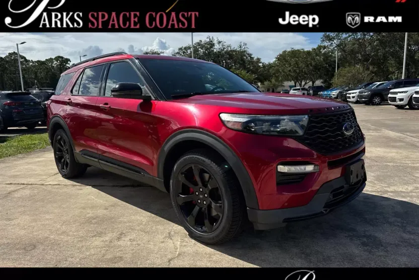 2020 Ford Explorer ST photo 1