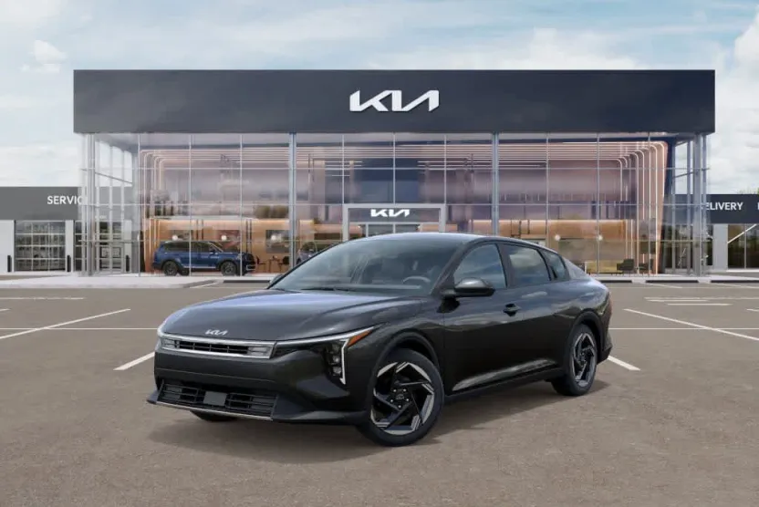 2025 Kia K4 EX photo 1