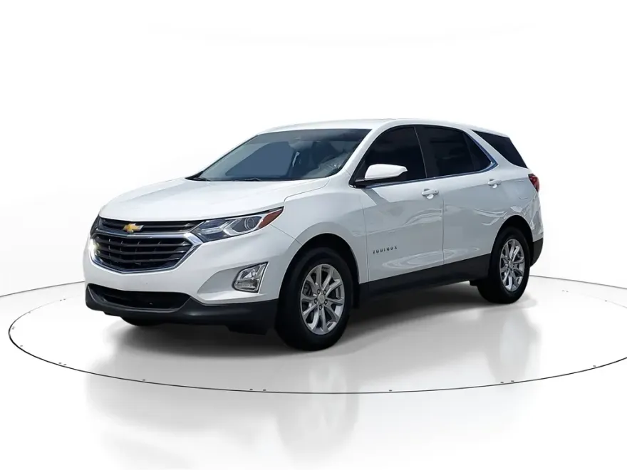 2021 Chevrolet Equinox LT photo 1