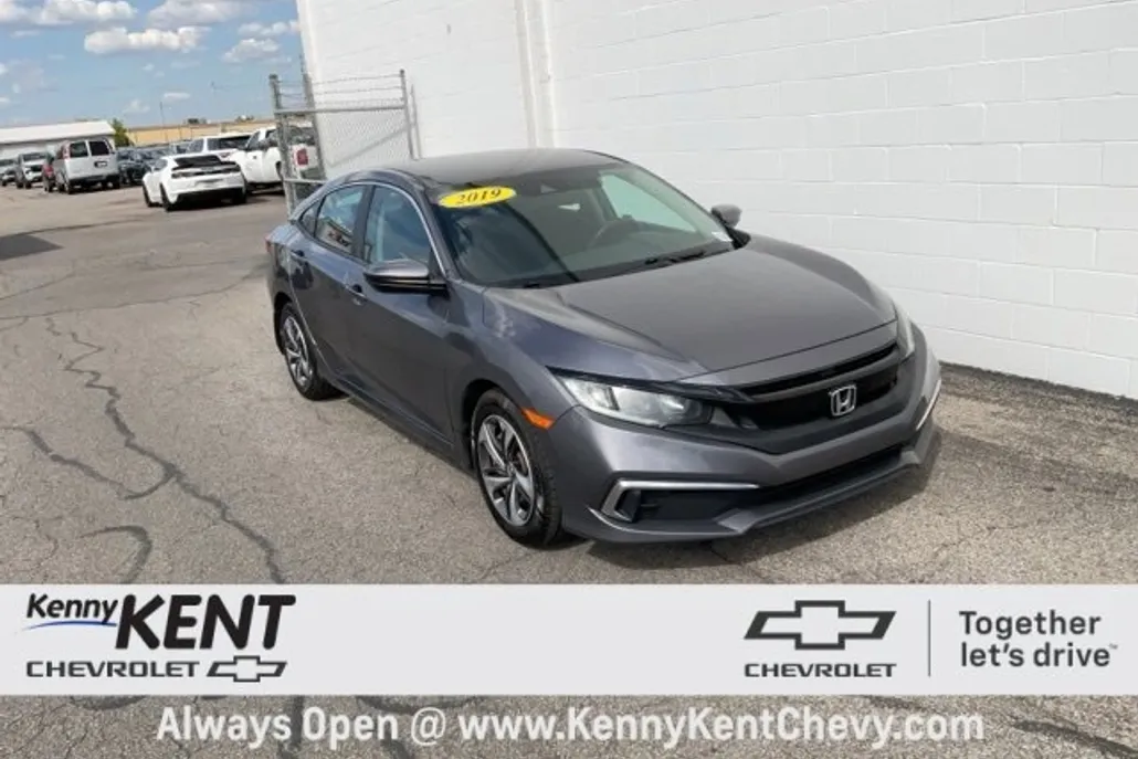 2019 Honda Civic LX photo 1