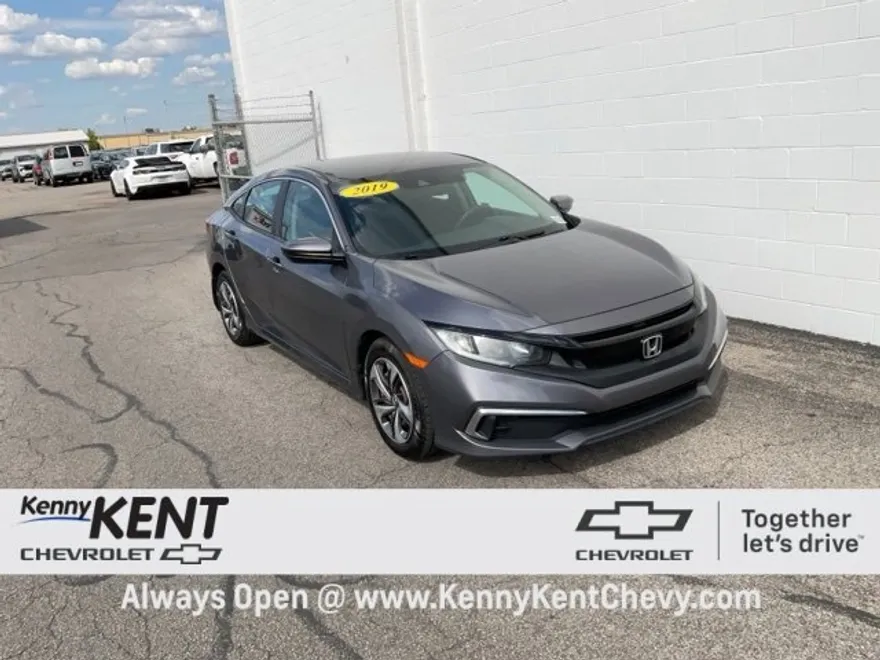 2019 Honda Civic LX photo 1