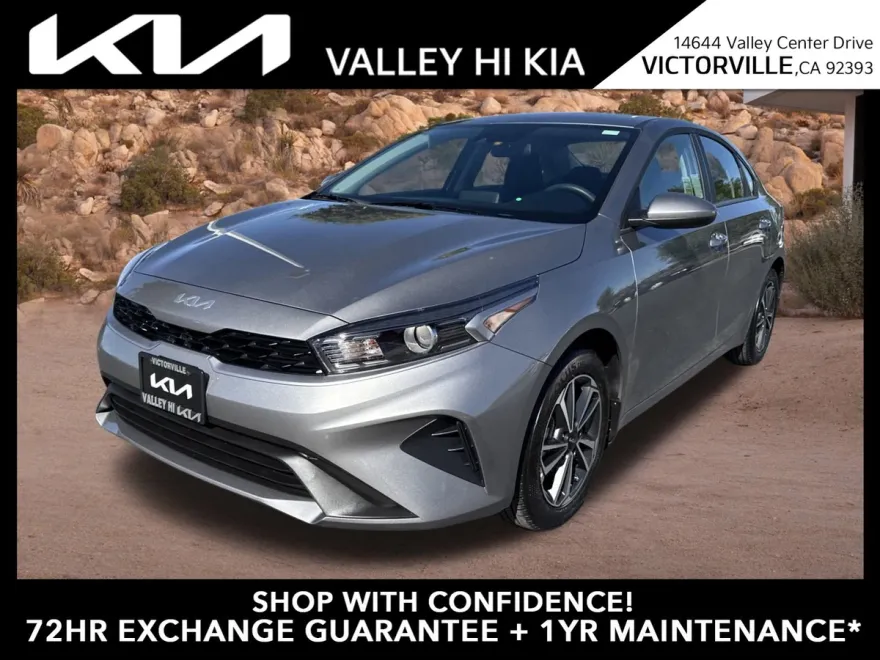 2024 Kia Forte LXS photo 1