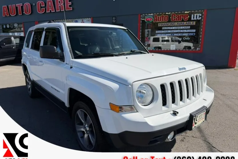 2016 Jeep Patriot High Altitude Altitude Edition photo 1