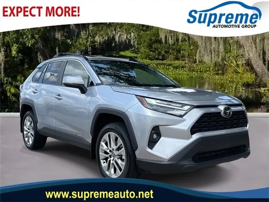 2024 Toyota RAV4 XLE Premium photo 1