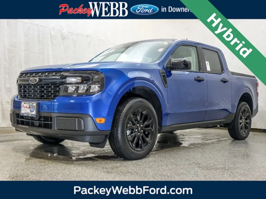2023 Ford Maverick XLT photo 1