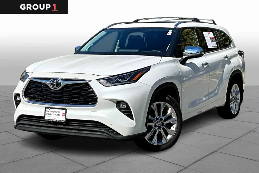 2024 Toyota Highlander Limited photo 1