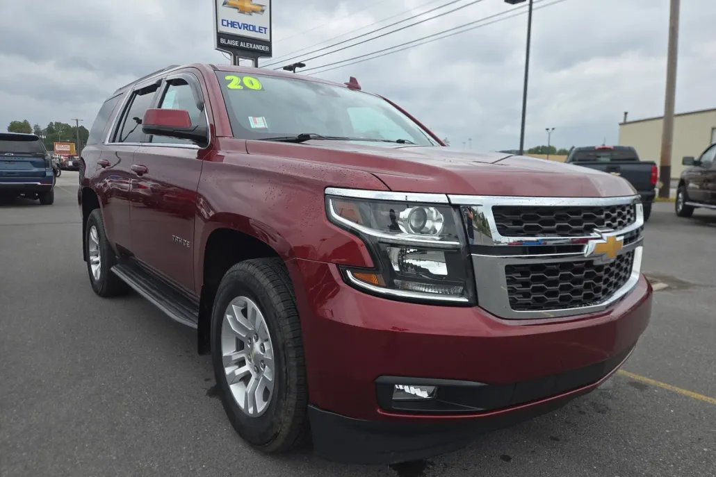 2020 Chevrolet Tahoe LT photo 1