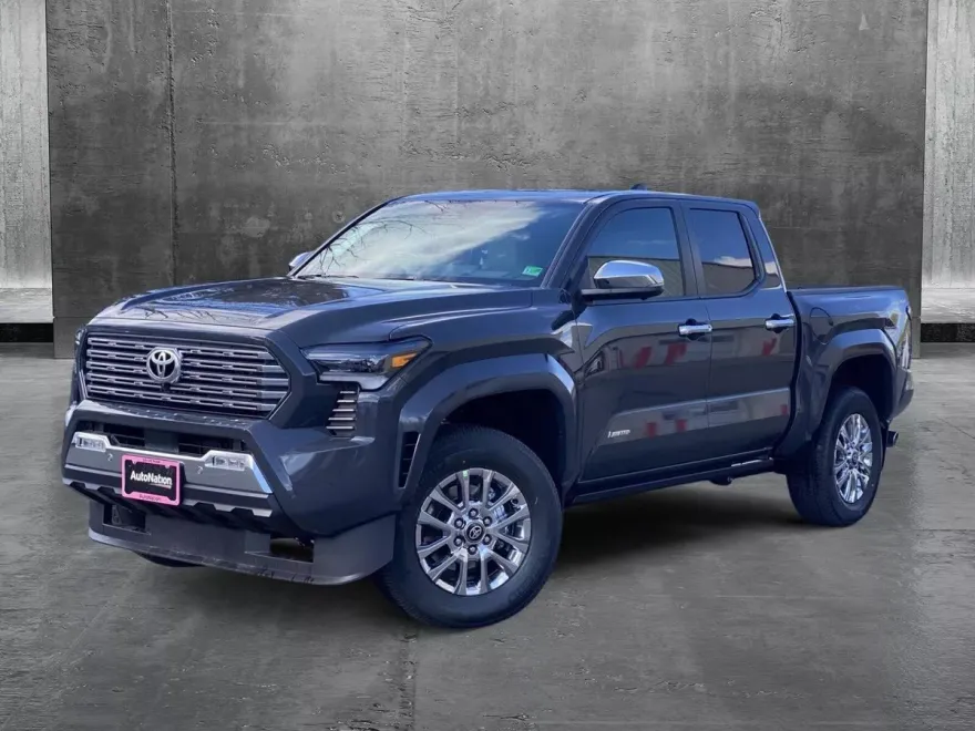 2025 Toyota Tacoma Limited photo 1