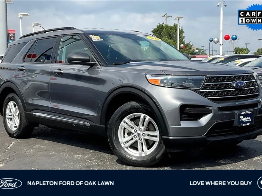 2022 Ford Explorer XLT photo 1