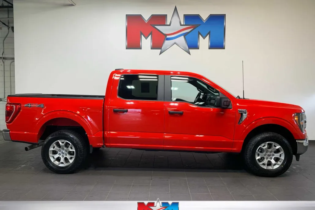 2023 Ford F-150 XLT photo 1