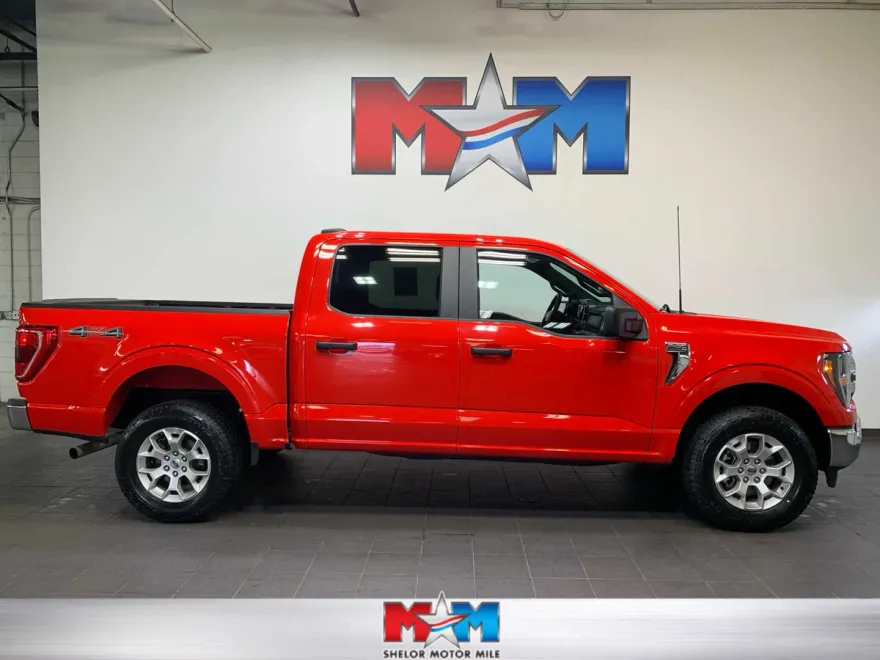 2023 Ford F-150 XLT photo 1