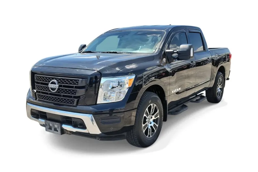 2024 Nissan Titan SV photo 1