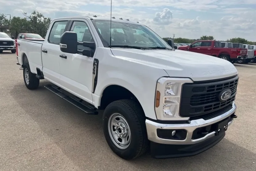 2026 Ford F-350 XL photo 1