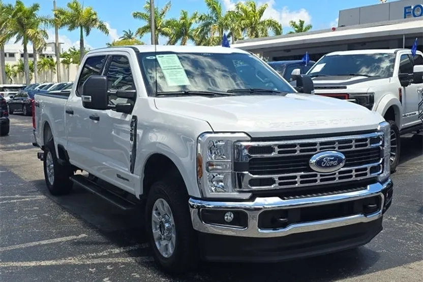 2024 Ford F-250 photo 1