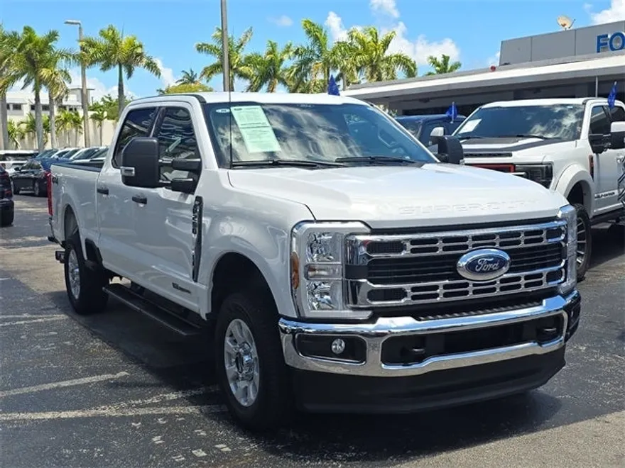 2024 Ford F-250 photo 1