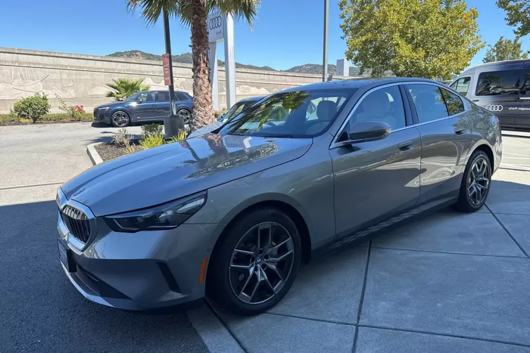 2024 Bmw i5 eDrive40 photo 1