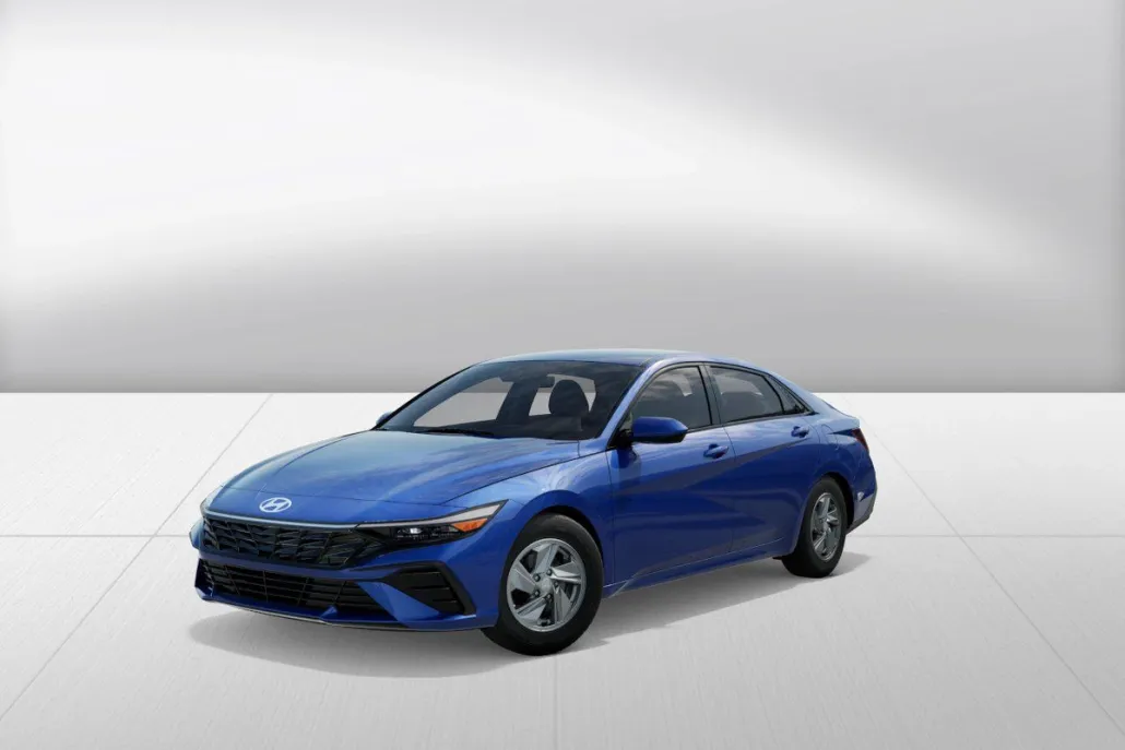 2025 Hyundai Elantra SE photo 1