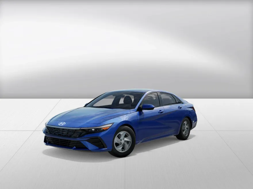 2025 Hyundai Elantra SE photo 1