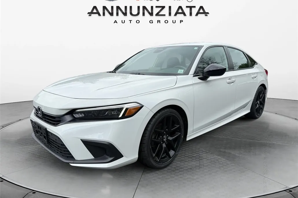 2022 Honda Civic Sport photo 1