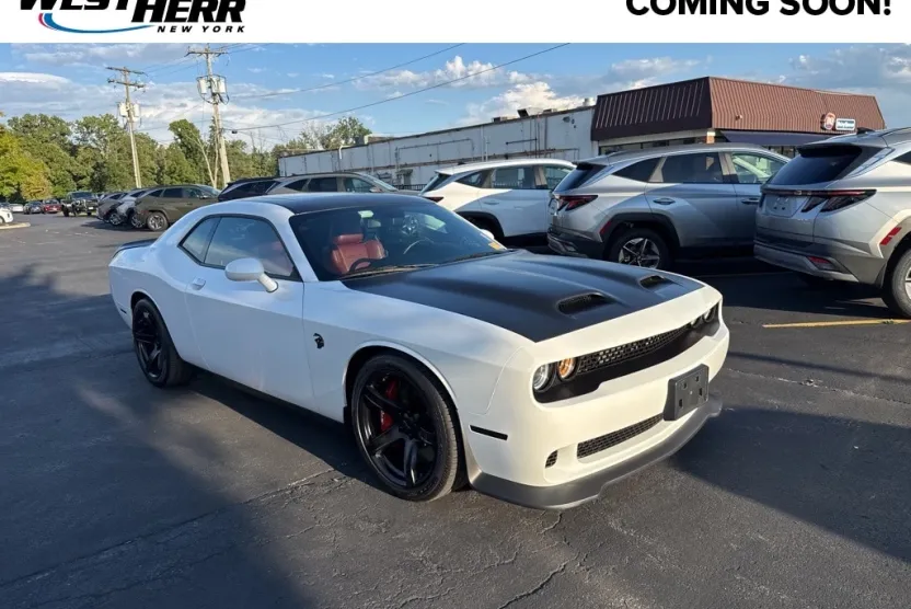2022 Dodge Challenger SRT8 Hellcat photo 1