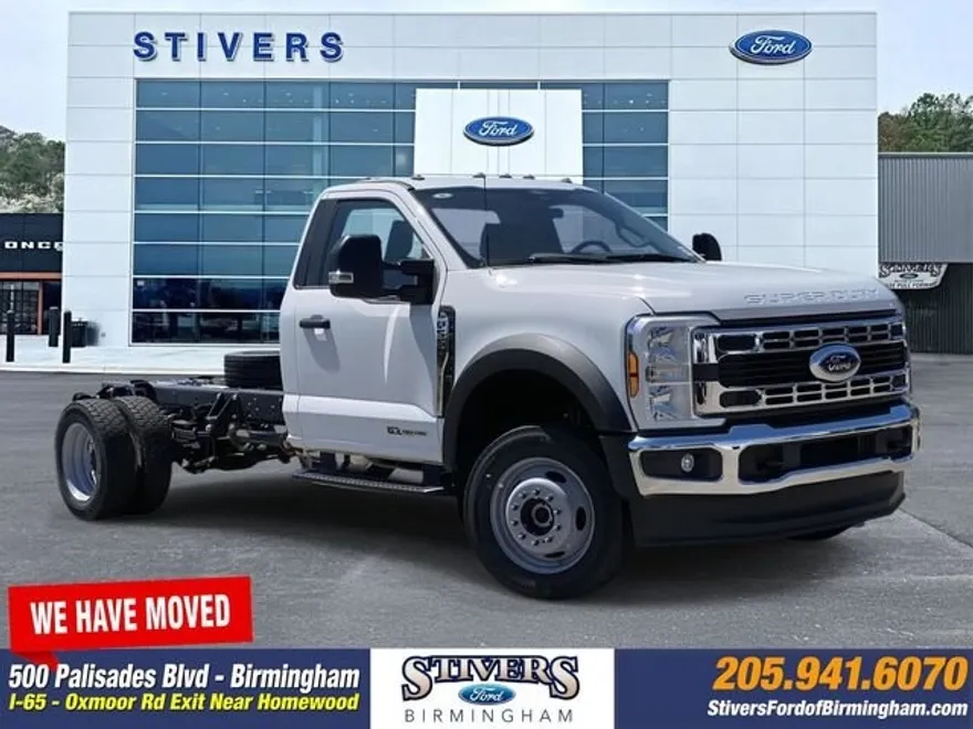2025 Ford F-550 XL photo 1