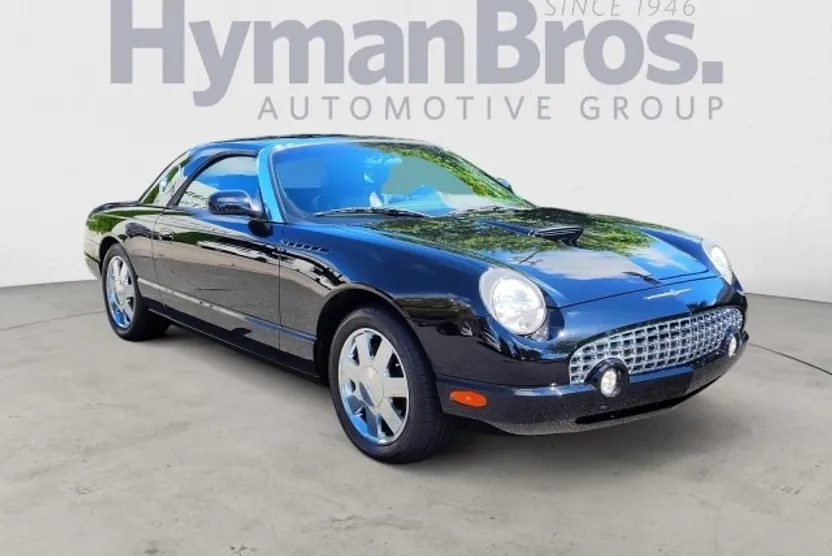 2002 Ford Thunderbird Premium photo 1